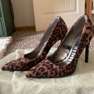 Sam & Libby Leopard Heels